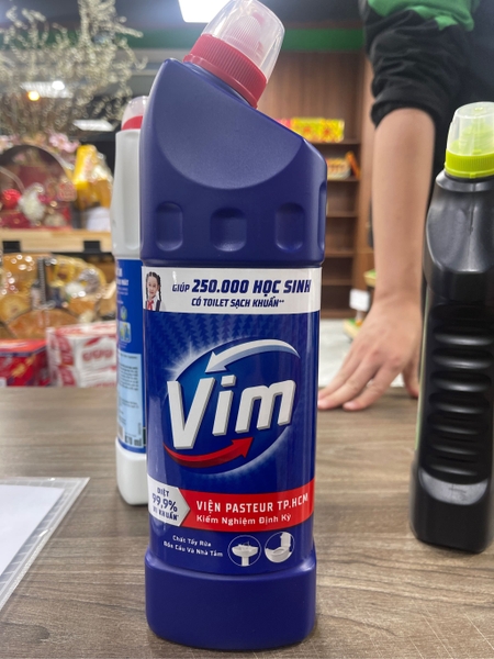 Chất Tẩy Rửa Bồn Cầu Vim Xanh 880ml