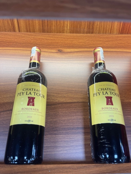 Rượu vang đỏ Chateau Pey La Tour (6x75cl)