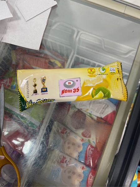 Kem Sầu Riêng Tràng Tiền 35