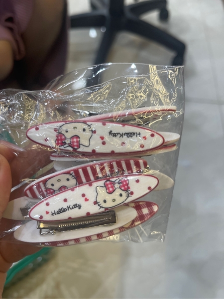 Kẹp Hello Kitty Nhọn S10