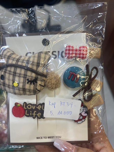 Vỉ 5 Kẹp Hello Kitty