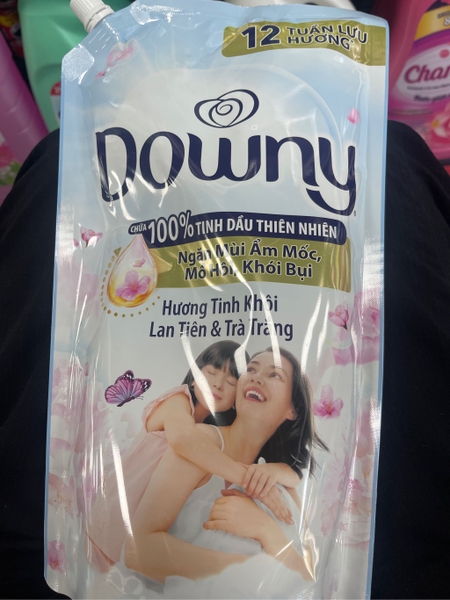Nước Xả Vải Downy Tinh Khôi 1.25L