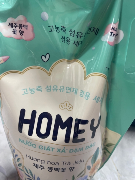 Nước giặt xả Homey đậm đặc hương hoa trà Jeju 4túi x 3.4kg