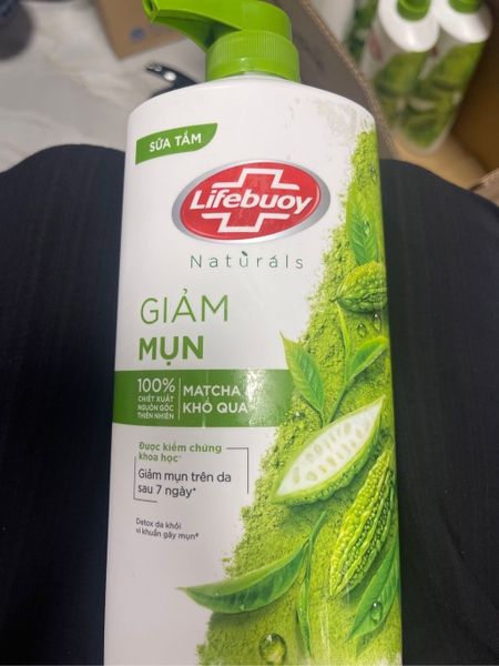 Sữa Tắm Lifebuoy Thiên Nhiên Matcha & Khổ Qua 800g
