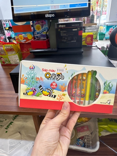 8106 - Sáp màu Hồng Hà
Oringa