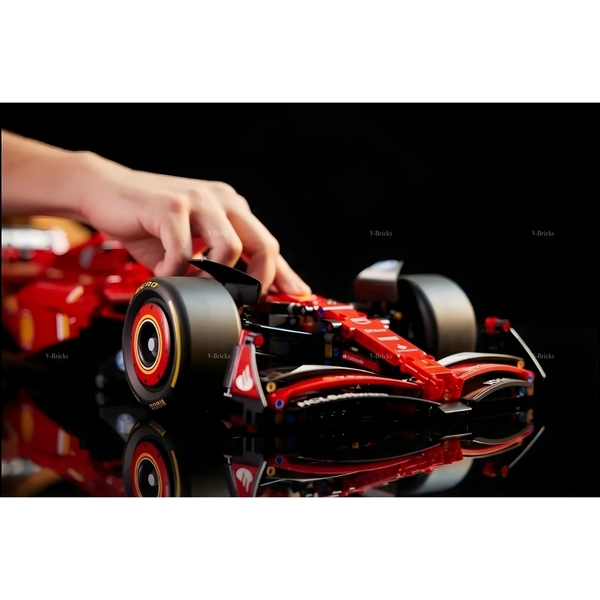 Mô Hình Xe LEGO F1 Ferrari SF‑24 Tỉ Lệ 1:8