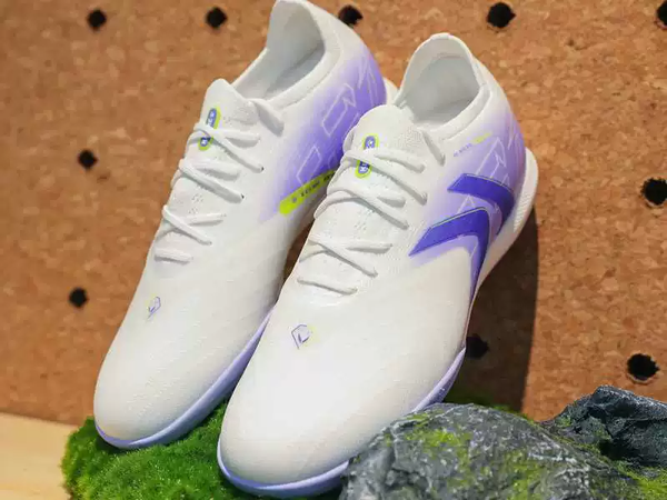 GIÀY BÓNG ĐÁ V-MACH 3.0.4 (TF) - White/Purple - MÃ 8621ZX1423