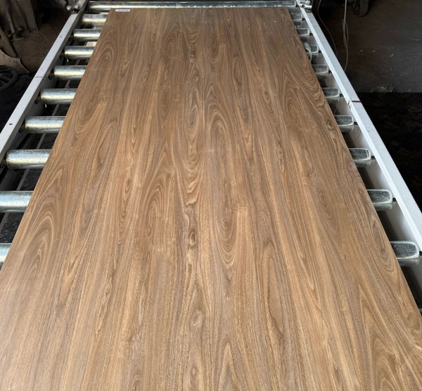 5 ưu điểm nổi bật bạn nên biết về gỗ nhựa cốt nâu NT Wood