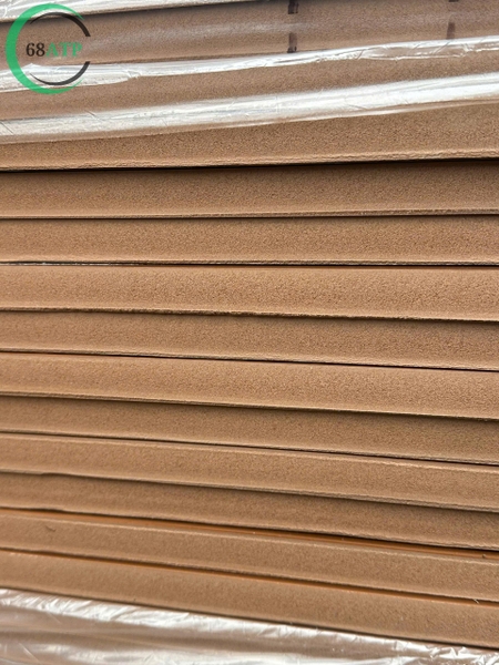 Gỗ nhựa cốt nâu NT Wood là gì?
