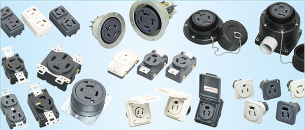 Các loại ổ cắm điện âm tường, ổ cắm gắn nổi và phích cắm công nghiệp dạng xoay khóa (locking type).