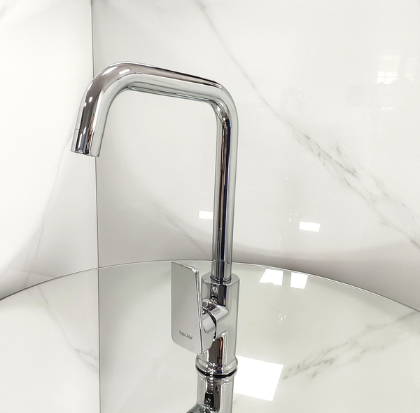 Vòi rửa bát 2 đường nóng lạnh. GLF 106