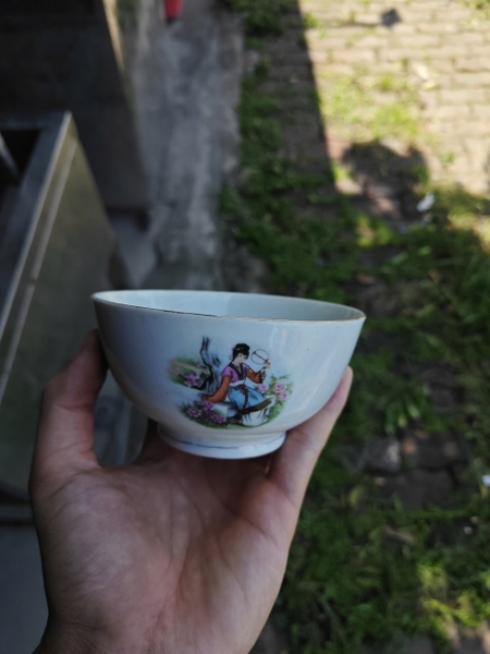 Chén sứ - NTGD