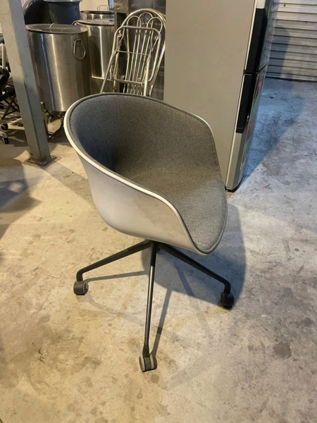 Ghế làm việc có bánh xe -NTVP