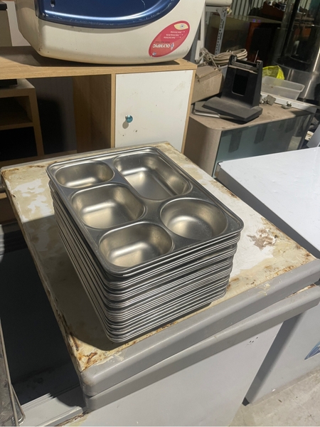 Khay cơm inox ko nắp - DQDKD