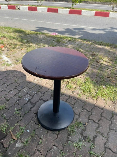 Bàn cafe tròn nâu đậm - DQDKD