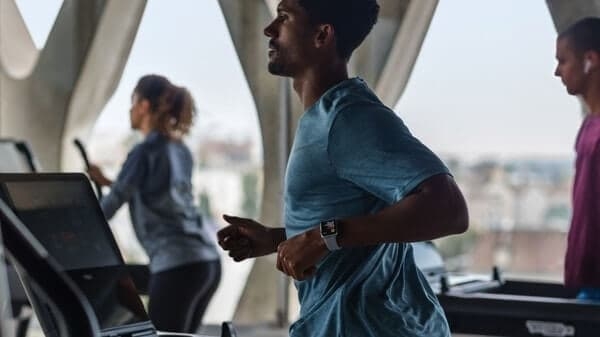 Tính năng của Apple Watch Series 3 - hỗ trợ sức khỏe tuyệt vời