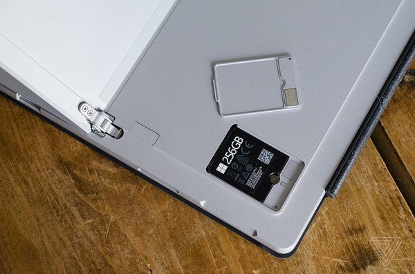 Ổ cứng SSD tháo rời dành cho Surface Pro 7 Plus