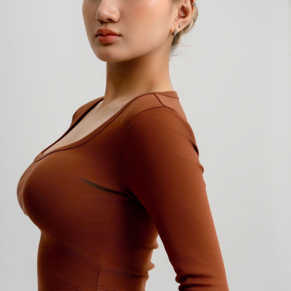 A8 - Áo Thun Croptop Cổ Vuông Vạt Bầu Dài Tay