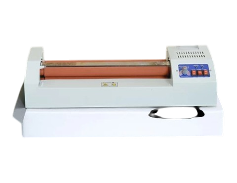 Máy ép Plastic YT 320