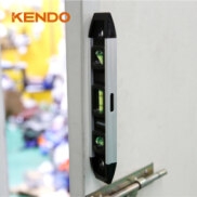 Thước thủy nhựa có từ kích thước 9 inch 225mm Kendo - 35218