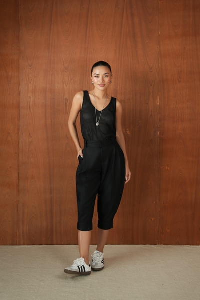 Quần Thiết Kế Lửng Qua Gối Xếp Ly Trước Thanh Lịch ESTE Taygu | QTK41