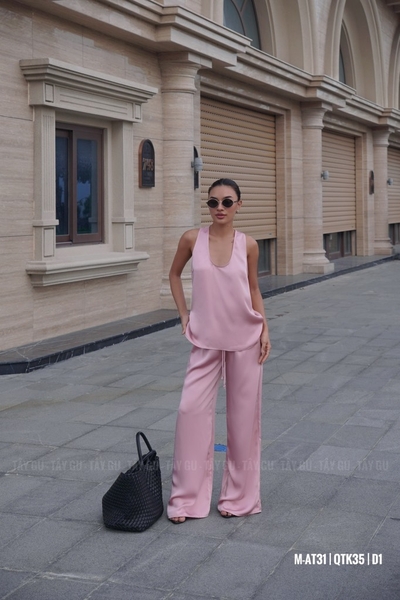 Áo Lụa Ba Lỗ Cổ Chữ U Sâu Khoét Lưng MIANA Taygu | AT31