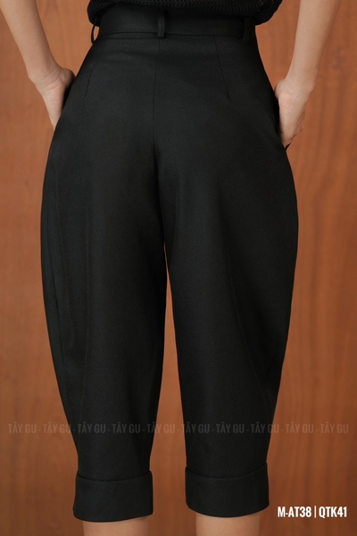 Quần Thiết Kế Lửng Qua Gối Xếp Ly Trước Thanh Lịch ESTE Taygu | QTK41