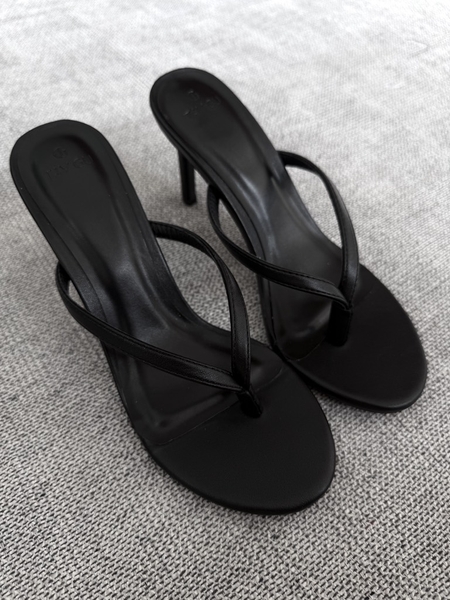 Guốc Cao Gót Xỏ Ngón Mũi Tròn 9cm KYLIE Taygu | D9