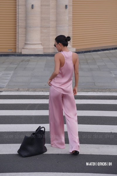 Áo Lụa Ba Lỗ Cổ Chữ U Sâu Khoét Lưng MIANA Taygu | AT31