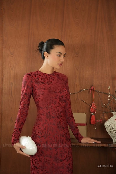 Đầm Lụa Tay Dài Cổ Tròn VÂN NHÃ Taygu | DTK142