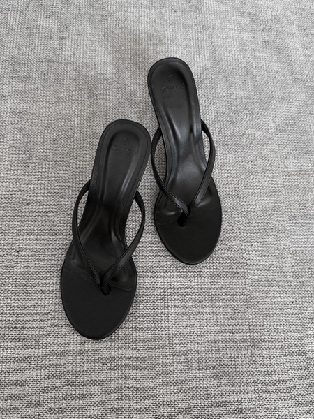 Guốc Cao Gót Xỏ Ngón Mũi Tròn 9cm KYLIE Taygu | D9