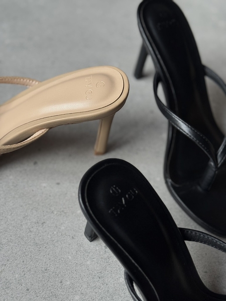 Guốc Cao Gót Xỏ Ngón Mũi Tròn 9cm KYLIE Taygu | D9