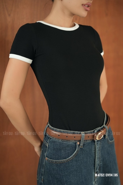 Áo Thun Tay Ngắn Đen Viền Trắng Đơn Giản IRIN Taygu | AT52