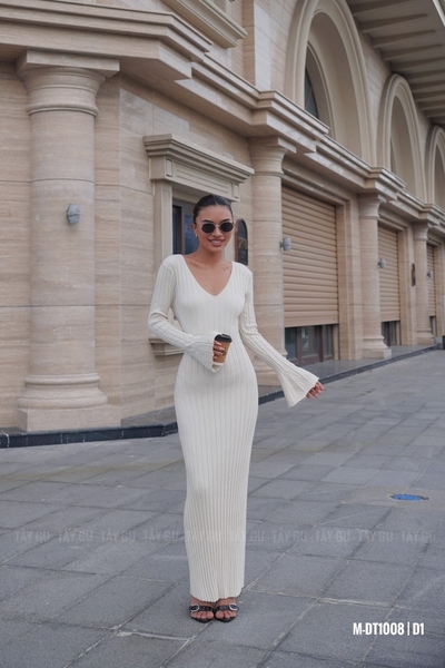 Đầm Len Gân Cổ V Tay Xòe SWAN Taygu | DT1008