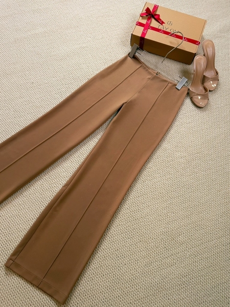 Quần Thiết Kế Dáng Loe Lưng Vừa Thanh Lịch TYLIN Taygu | QTK47