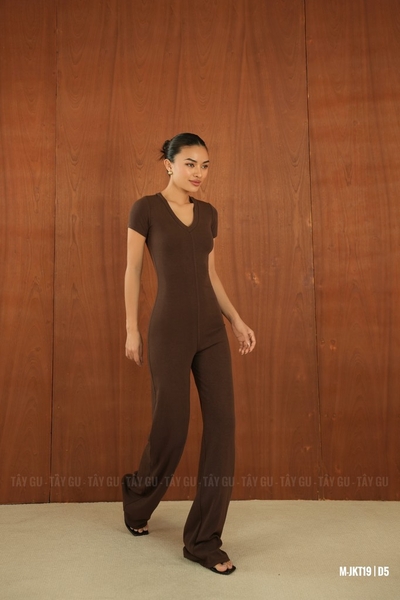 Jumpsuit Thun Nâu Ống Suông Có Tay Cổ Tim JUNA Taygu | JTK19