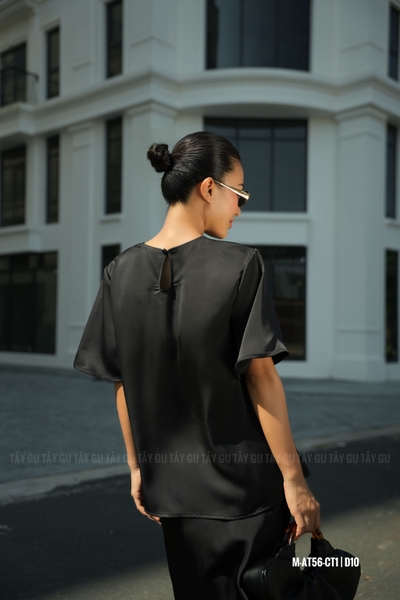 Áo Lụa Cổ Tròn Tay Lửng Đa Năng CAMI Taygu | AT56