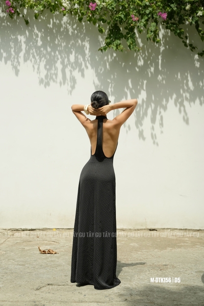 Đầm Đen Dài Chấm Bi Nhí Cổ Yếm Hở Lưng Quyến Rũ IRINA Taygu | DTK156