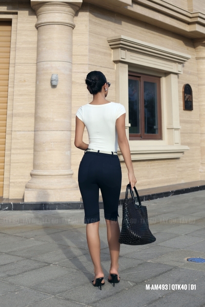 Quần Thiết Kế Lửng Xẻ Lai Có Túi Đứng Form LALA Taygu | QTK40