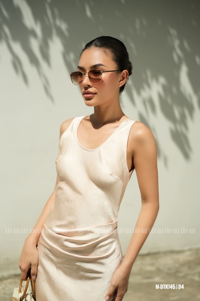 Đầm Lụa Sát Nách Ôm Body SILSA Taygu | DTK145