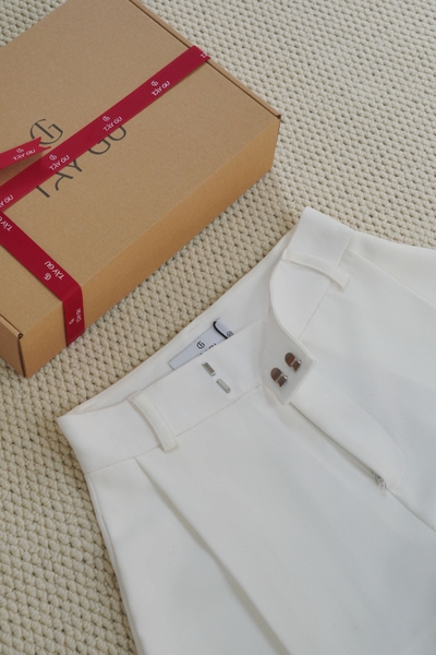 Quần Short Đùi Xếp Ly Tôn Dáng MERCI Taygu | QTK33