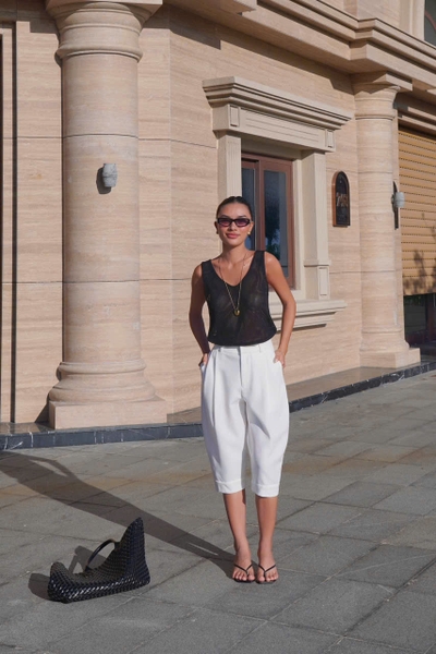 Quần Thiết Kế Lửng Qua Gối Xếp Ly Trước Thanh Lịch ESTE Taygu | QTK41