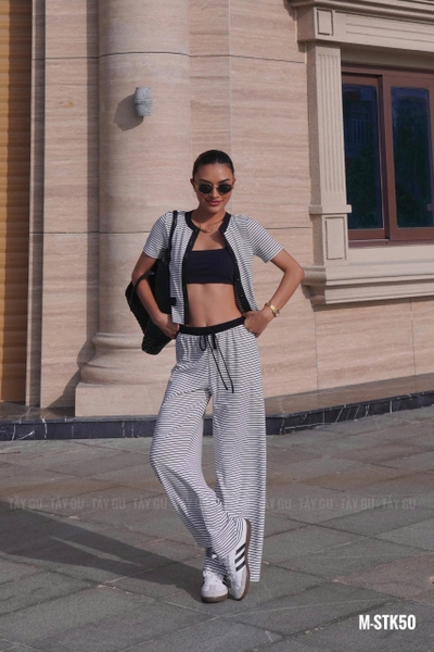 Áo Sọc Viền Đen Cổ Tròn Có Nút Tay Ngắn PATI Taygu | AT57