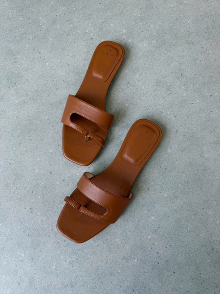 Dép Bệt Thiết Kế Xỏ Ngón Mũi Vuông ENNI Taygu | D7