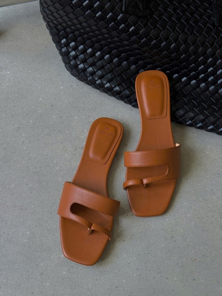 Dép Bệt Thiết Kế Xỏ Ngón Mũi Vuông ENNI Taygu | D7