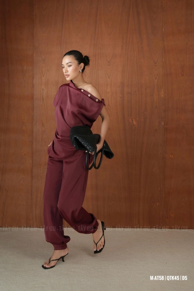 Áo Lụa Xẻ Cổ Tay Liền Nút Gỗ Thanh Lịch LUDI Taygu | AT58