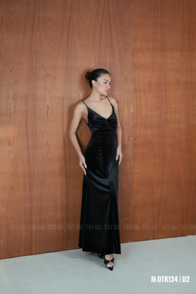 Đầm Nhung Hai Dây Maxi Hở Lưng Quyến Rũ DIALI Taygu | DTK134