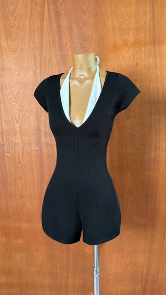 Bodysuit Tay Ngắn Cổ Tim AKA Taygu | BS69