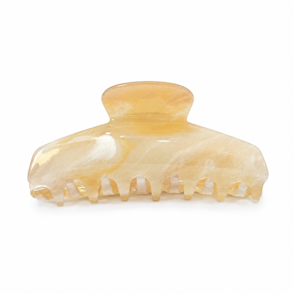 HAIR ACCESSORY - Heirloom Hair Claw in Shimmer Vanilla