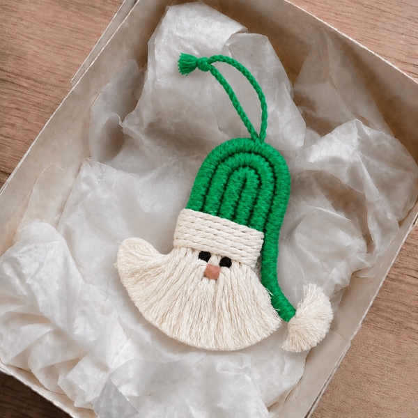 CHRISTMAS - Macrame Ornament in Green Santa